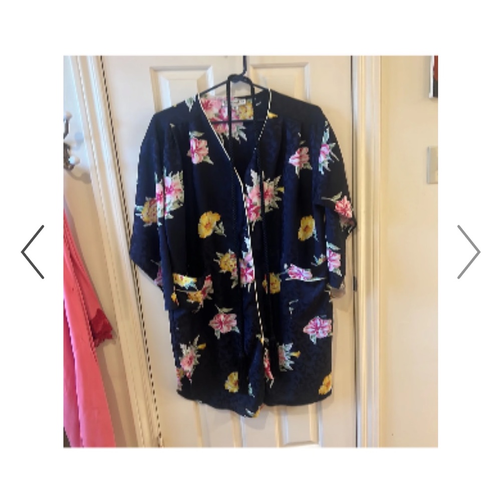 CHRISTIAN DIOR Lingerie | silk Floral Nightshirt petite - Picture 11 of 12